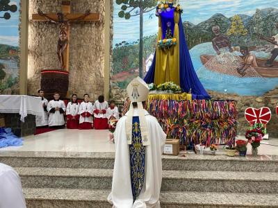 Dom Amilton celebra o 5º dia da Novena de Nossa Senhora Aparecida em Laranjeiras do Sul